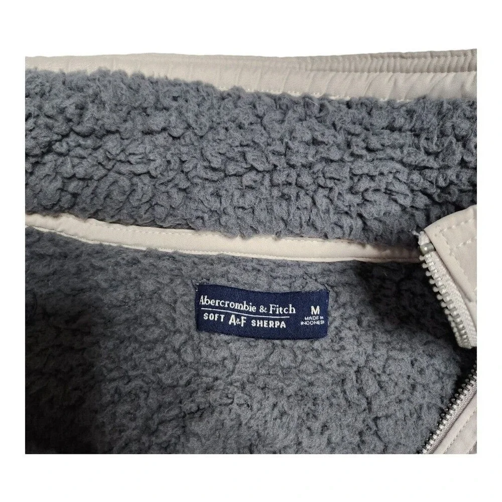Abercrombie & Fitch Pullover Womens Medium Gray Soft A F Sherpa Fleece 1/4 Zip - Picture 3 of 12